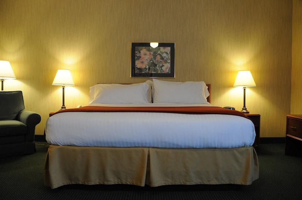 เบย์มอนต์ บาย วินด์แฮม เวสต์ เพลนส์ Hotel West Plains ภายนอก รูปภาพ