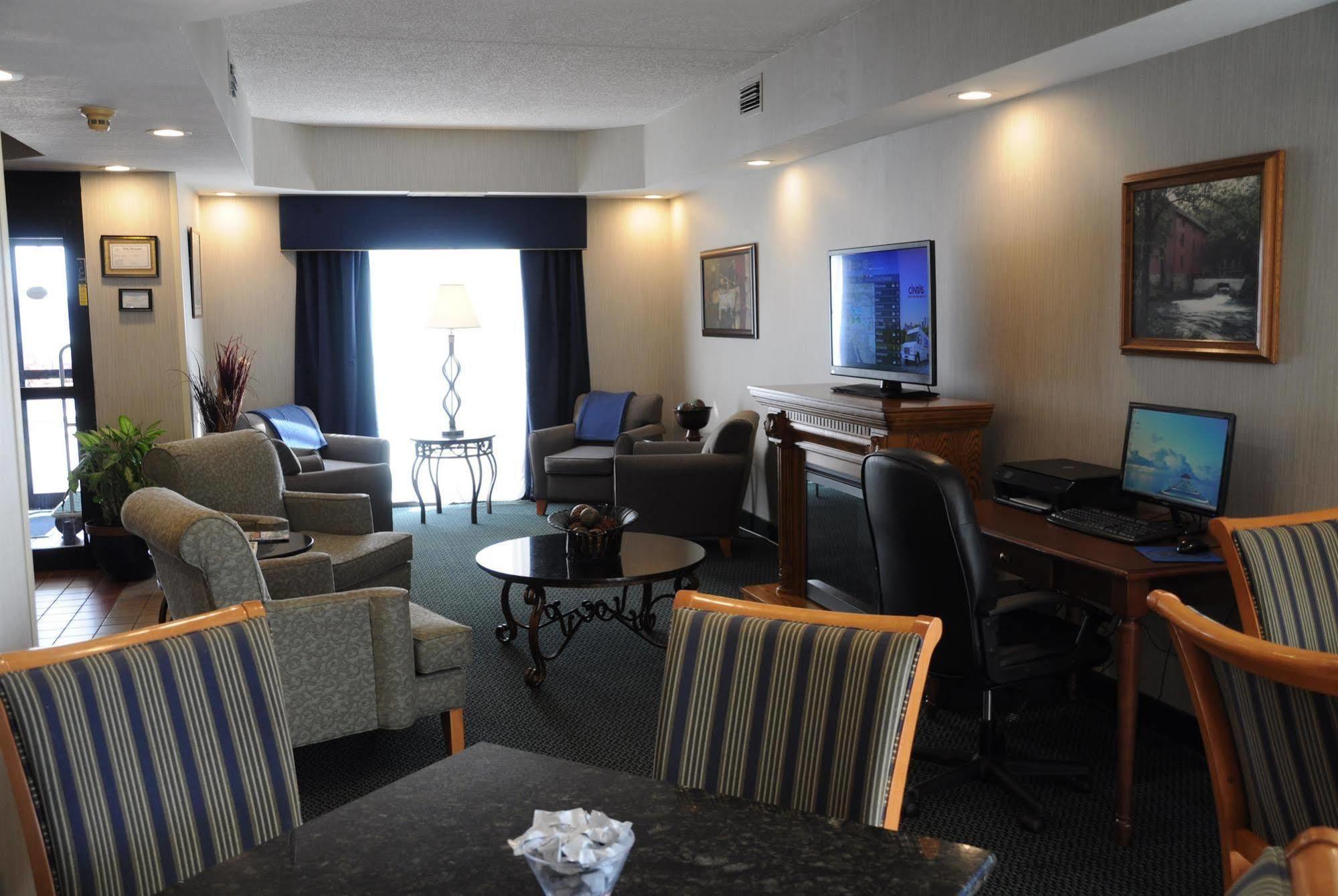 เบย์มอนต์ บาย วินด์แฮม เวสต์ เพลนส์ Hotel West Plains ภายนอก รูปภาพ